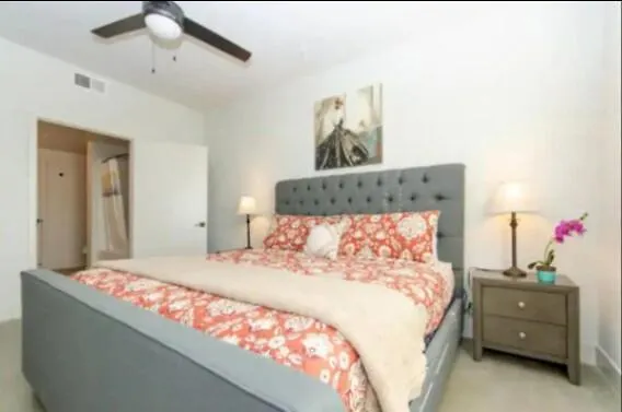 Cozy 2 Bedroom Apartment Near Disneyland And Anaheim Convention Center