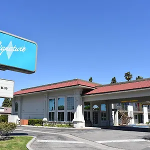 Hotel Signature Maingate, Anaheim